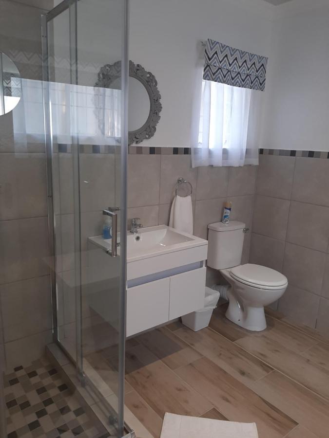 Sleep@161 Benade Drive Apartment Bloemfontein Bagian luar foto