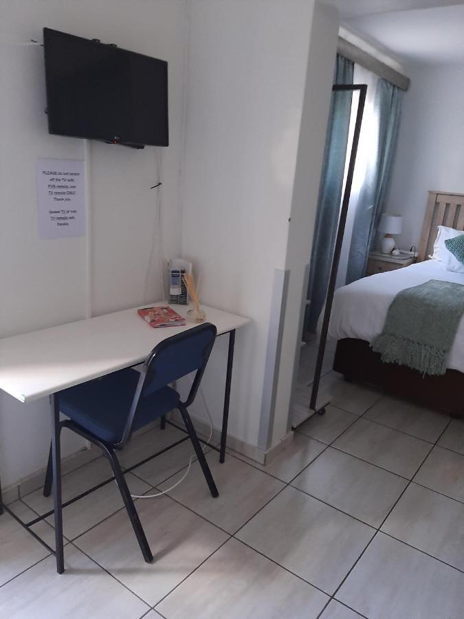 Sleep@161 Benade Drive Apartment Bloemfontein Bagian luar foto