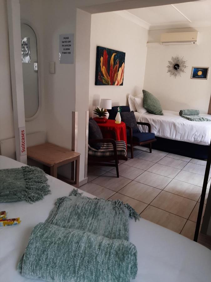 Sleep@161 Benade Drive Apartment Bloemfontein Bagian luar foto