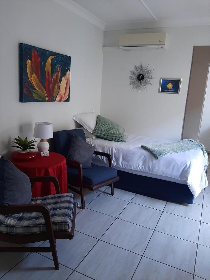 Sleep@161 Benade Drive Apartment Bloemfontein Bagian luar foto